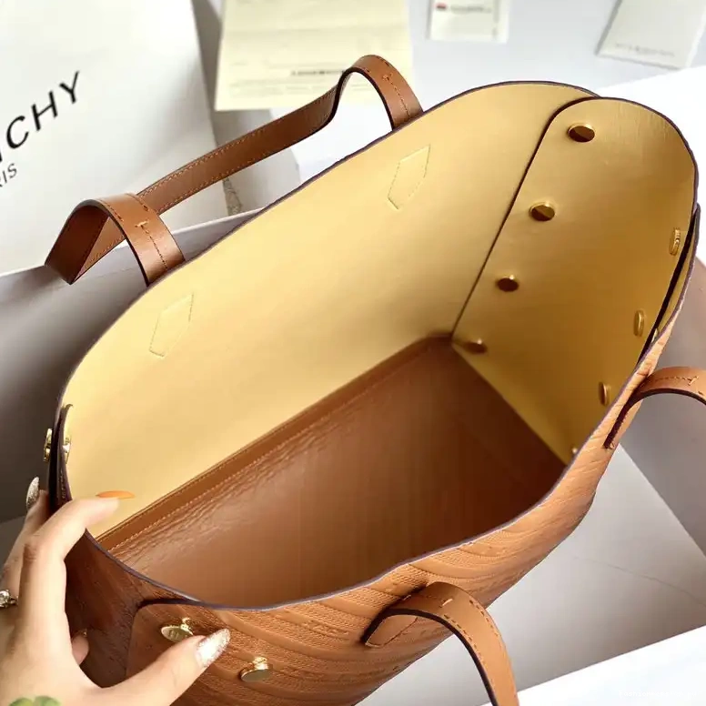 Fashionrepsfam ru 20GV11157 Givenchy Bag 0806